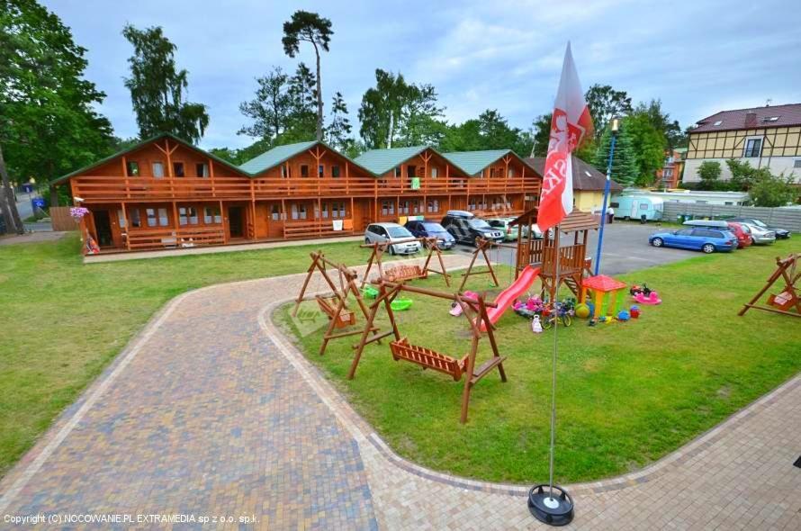 Mlodziezowy Domek Dla Grup Eldorado Mielno Centrum, 200M Od Morza Exterior photo