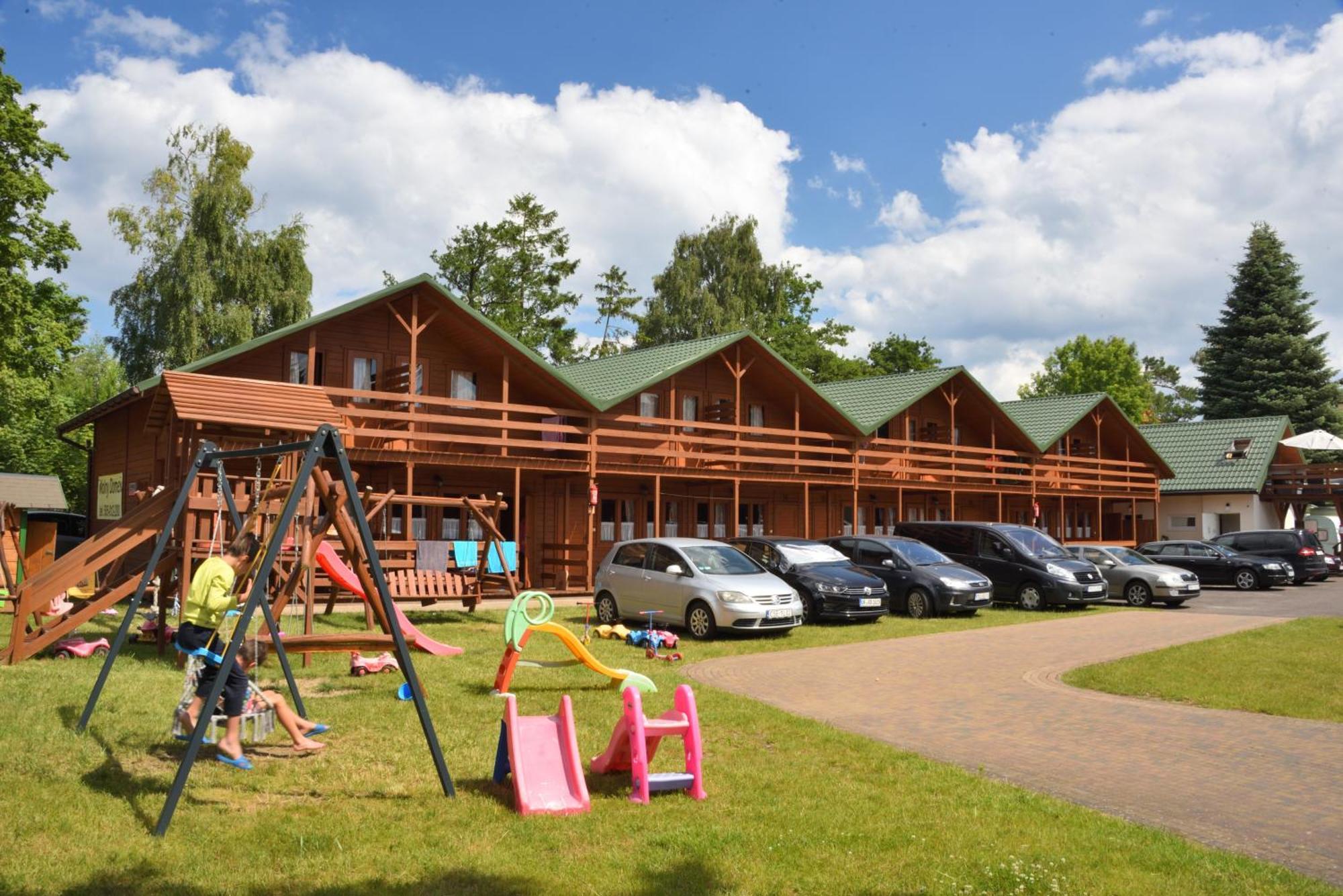 Mlodziezowy Domek Dla Grup Eldorado Mielno Centrum, 200M Od Morza Exterior photo